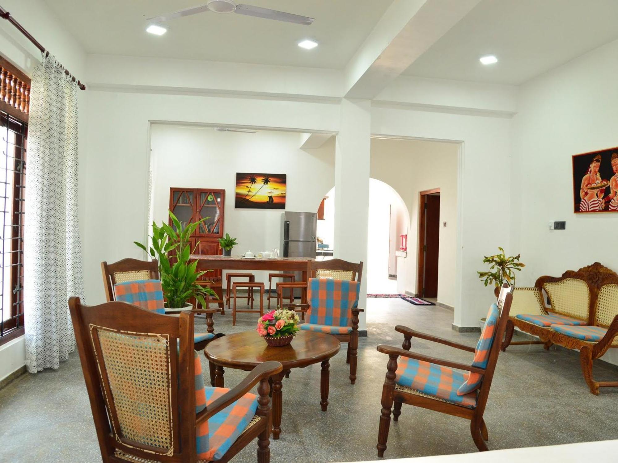 Happy Tuna Guesthouse Hikkaduwa Bagian luar foto