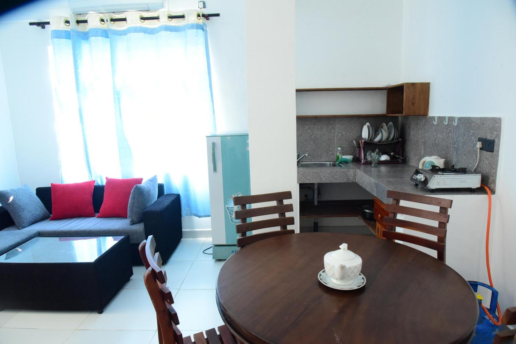 Happy Tuna Guesthouse Hikkaduwa Bagian luar foto