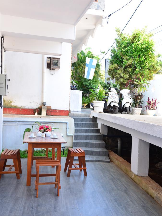 Happy Tuna Guesthouse Hikkaduwa Bagian luar foto
